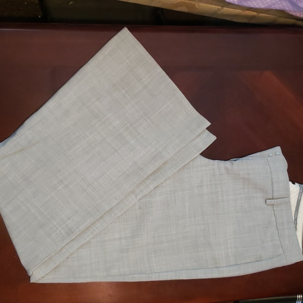 Dress pants/trousers